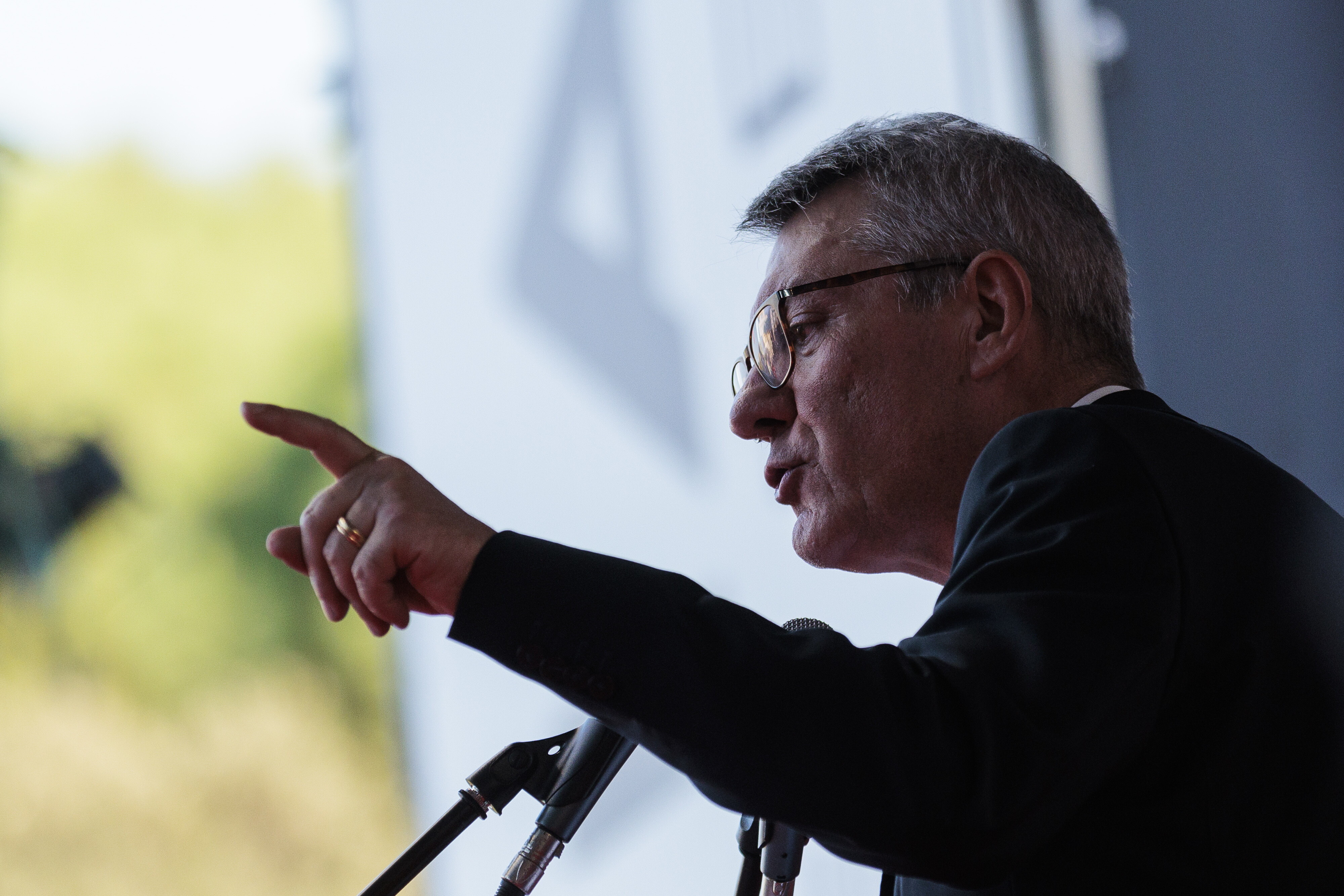 Landini propone una tassa sui ricchi per rilanciare l'Italia