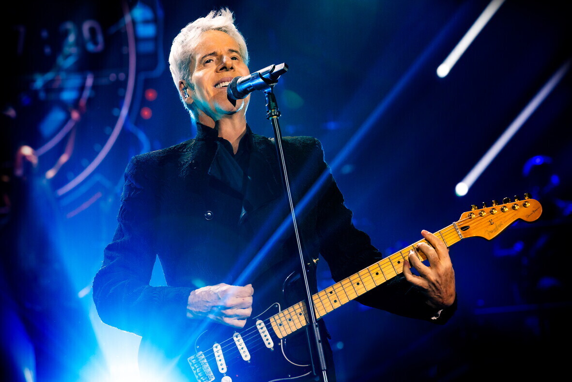 Il ritorno di Baglioni con 40 concerti: "La vita è adesso"