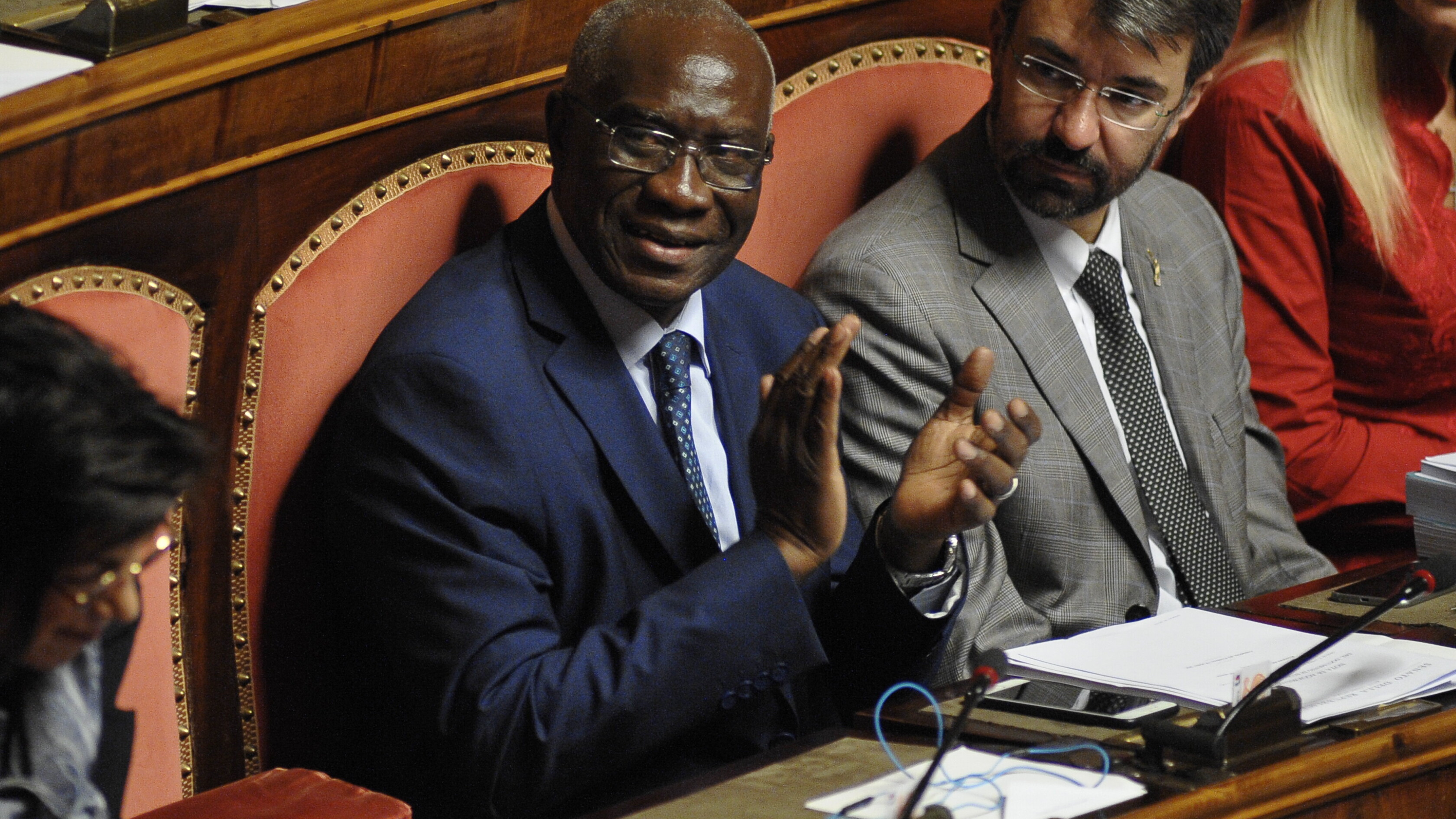 Iwobi, il primo senatore nero, passa dalla Lega a Forza Italia