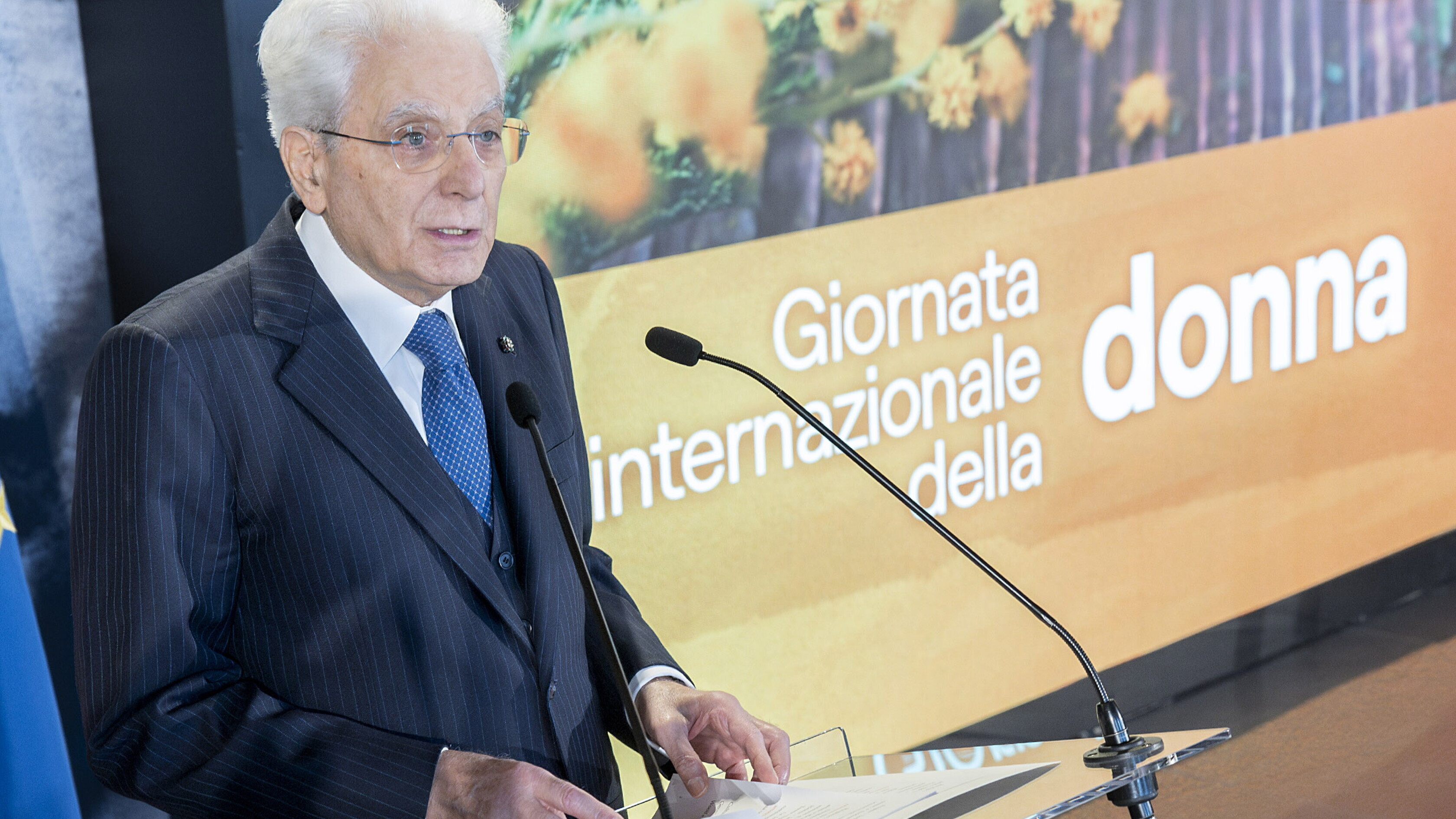 Mattarella sull’8 marzo: "Inaccettabili molestie e pregiudizi"