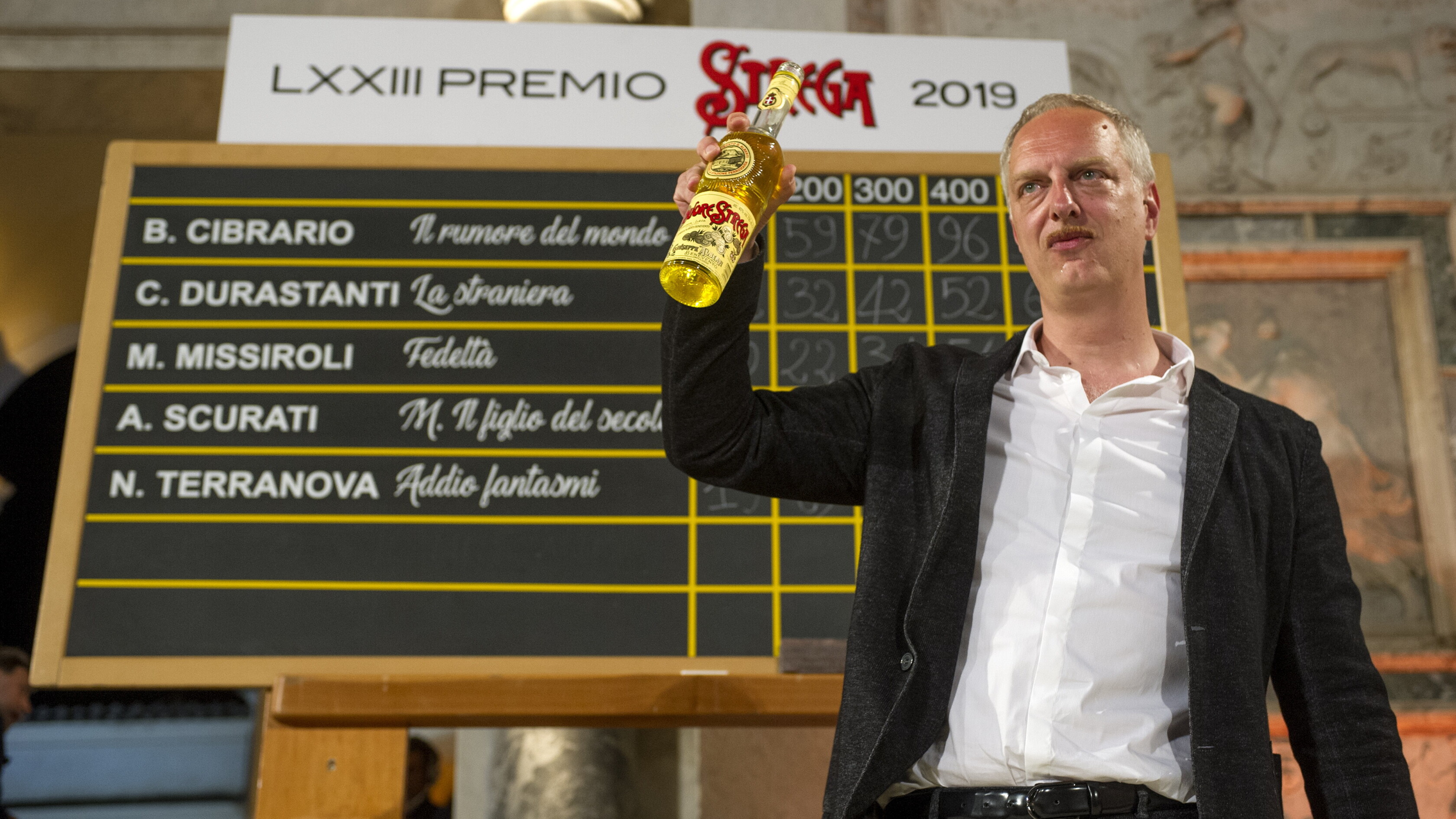 Scurati, "dipinto come un estorsore. Ho replicato a delle falsità dopo il post della premier"