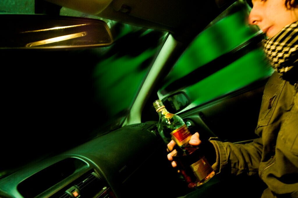 Alcolisti, ma è tutta colpa di un enzima