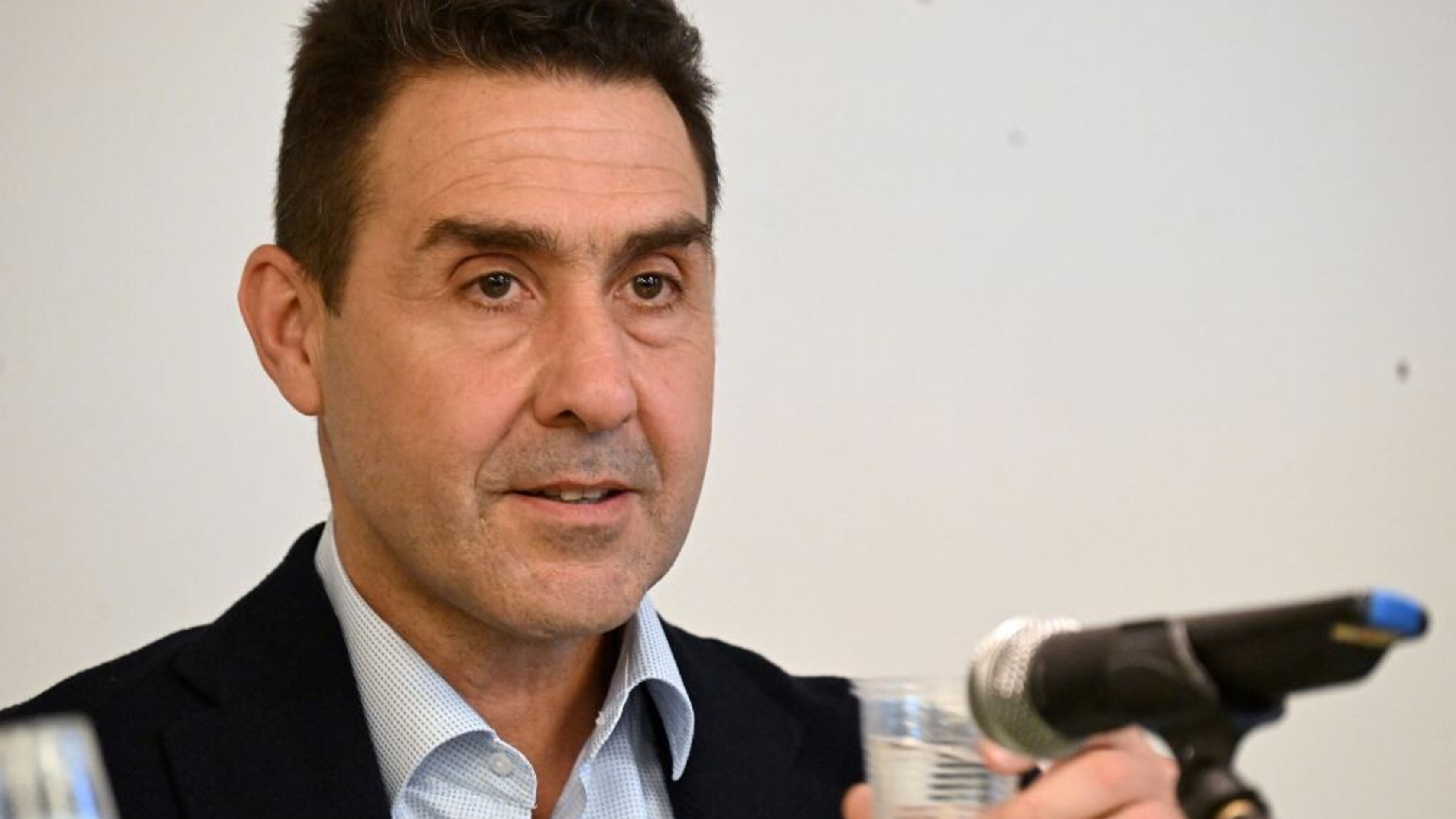 "A scuola classi separate per i disabili". Bufera su Vannacci