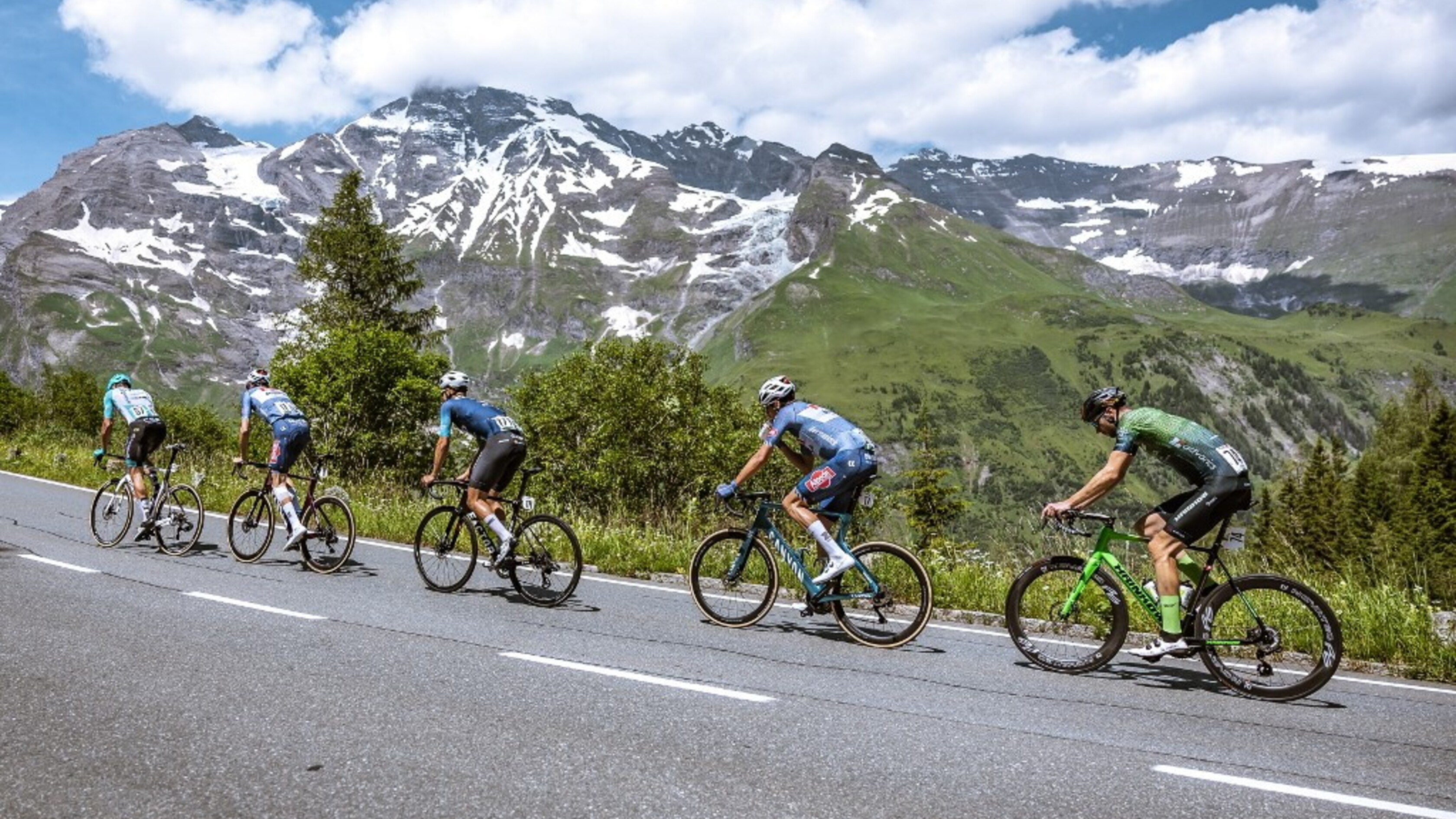Tragedia al Giro d'Austria, muore il ciclista Andrè Drege