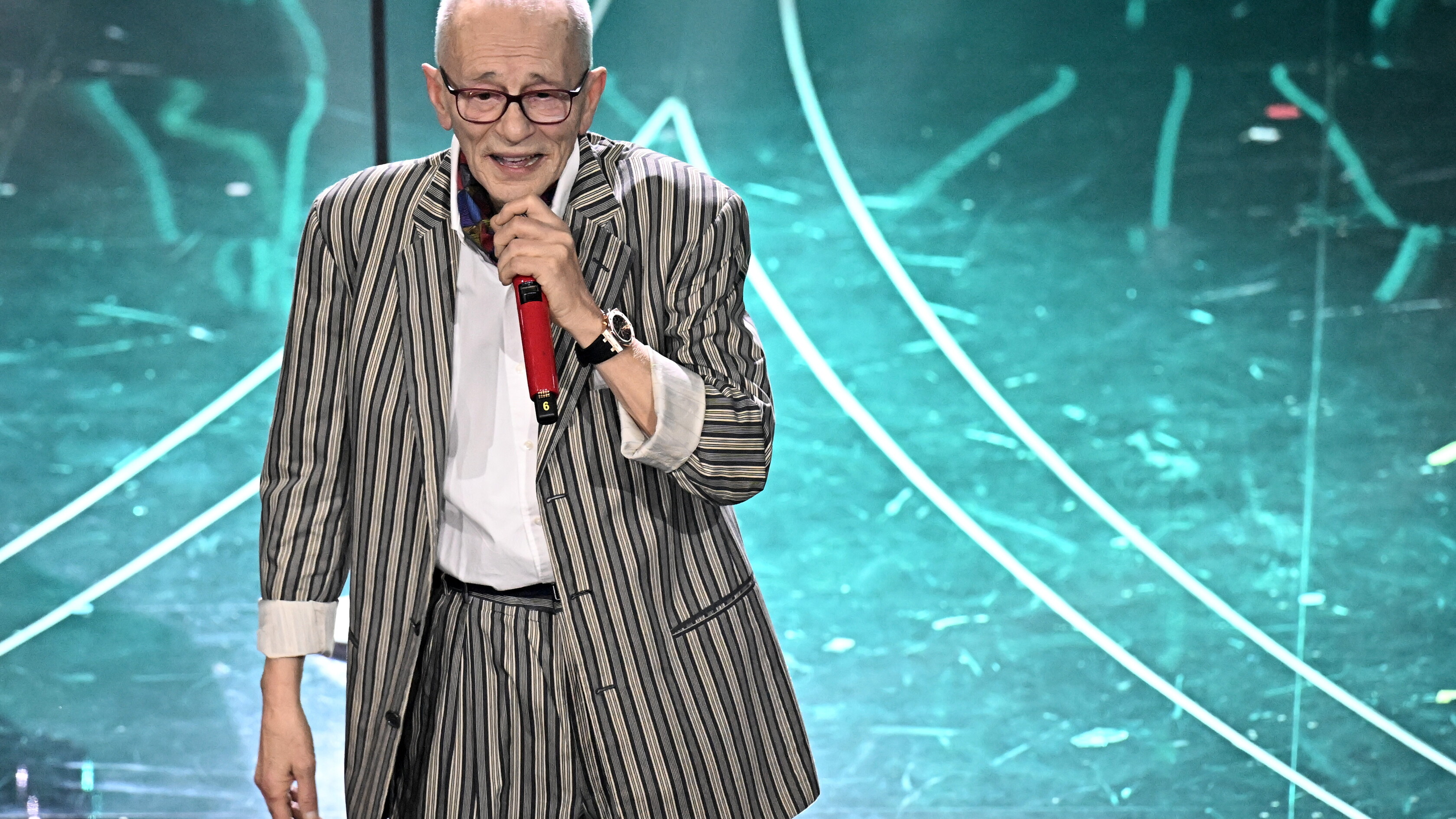 E' morto Pino D'Angiò, cantautore simbolo degli anni Ottanta
