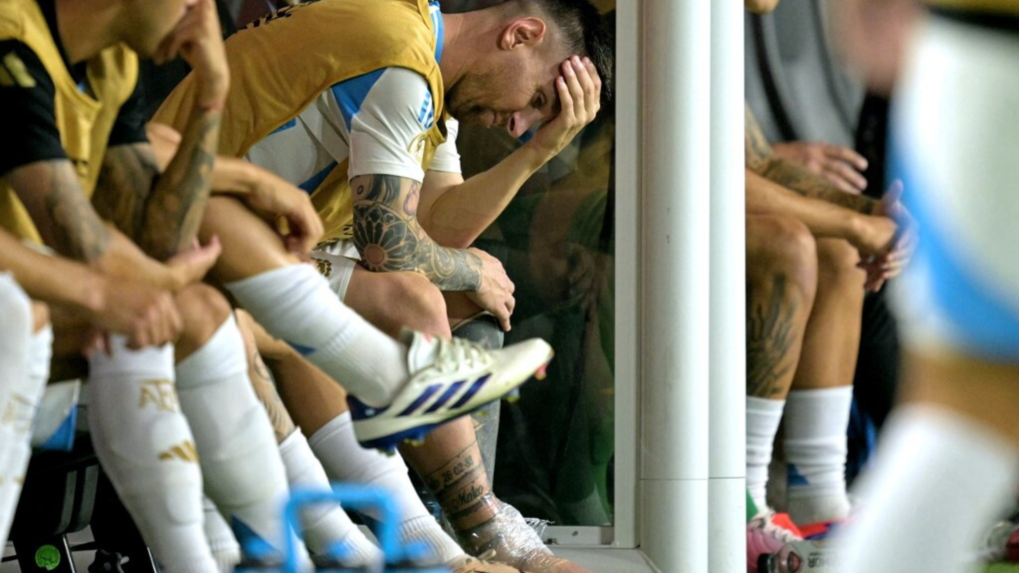 Coppa America, Messi fuori per infortunio scoppia a piangere (VIDEO)