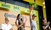 Tour de France, Philipsen vince in volata la 16esima tappa