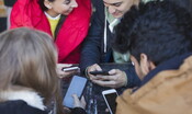 Chi usa ancora gli sms? In 10 anni crollati del 95%