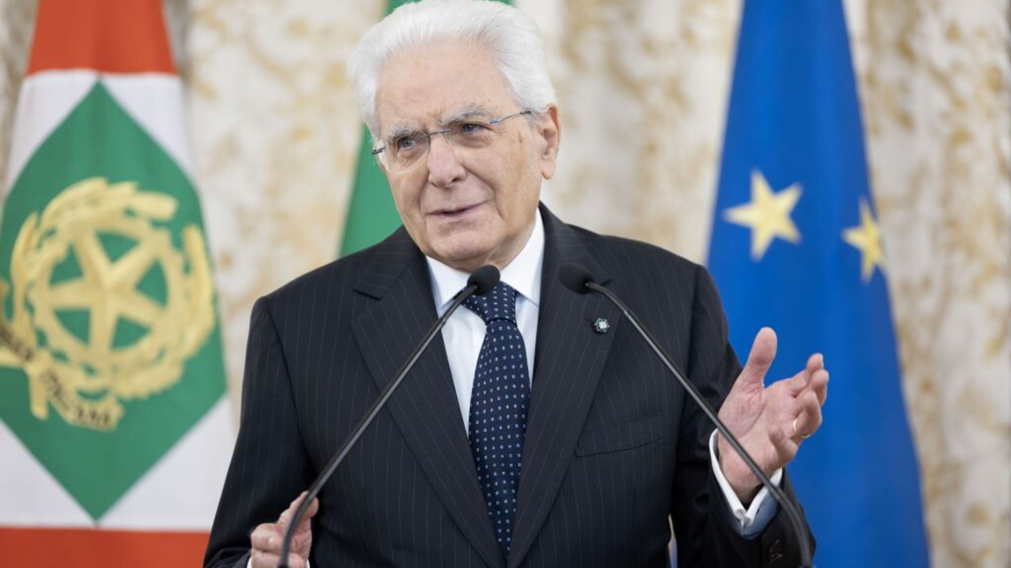Sergio Mattarella compie 83 anni. Gli auguri della politica
