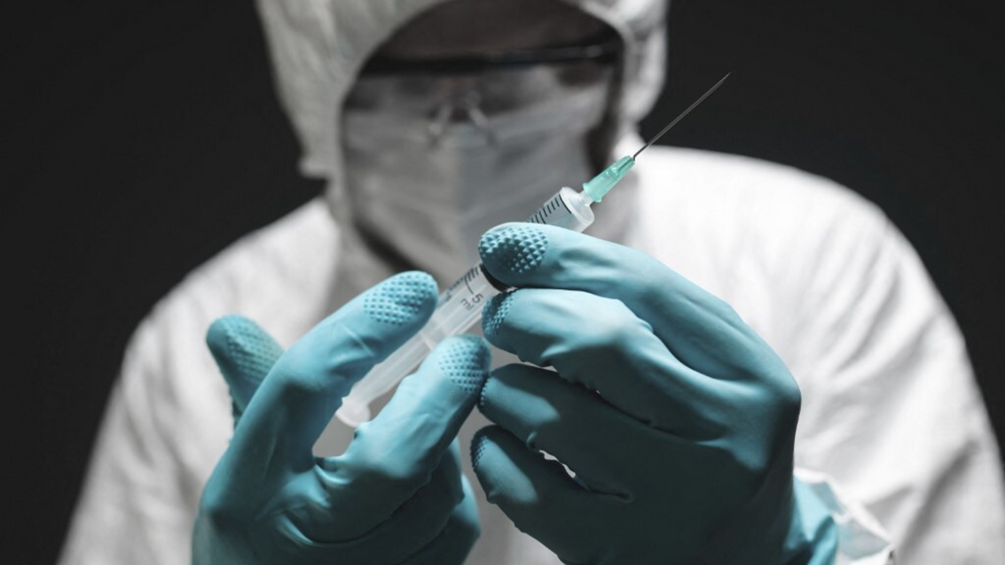 Meno casi di infarto e ictus dopo il vaccino Covid