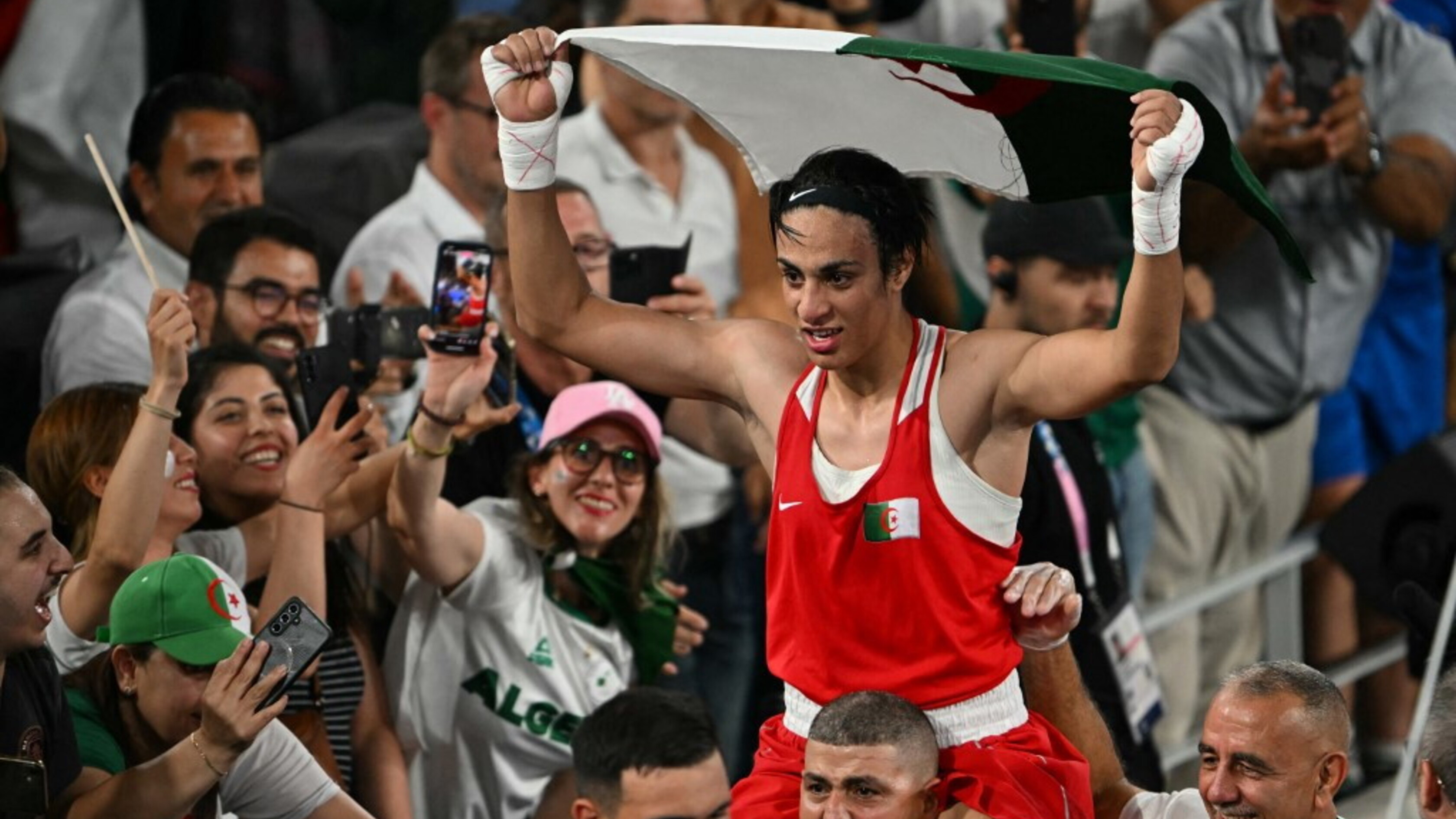 Imane Khelif ha vinto l'oro nella boxe alle Olimpiadi