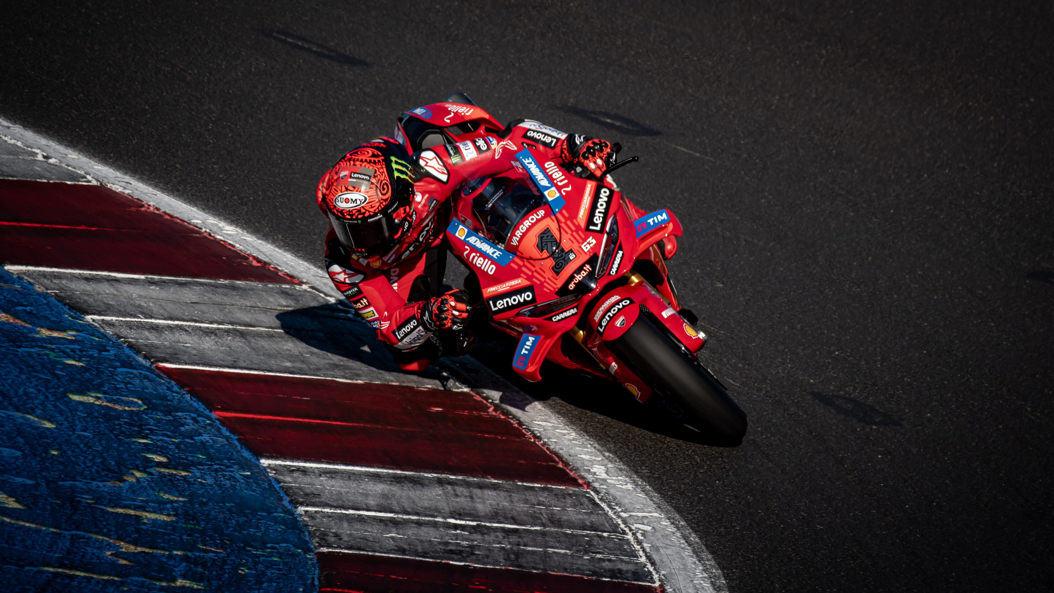 Bagnaia vince la Sprint Race in Austria, Marquez cade e si ritira