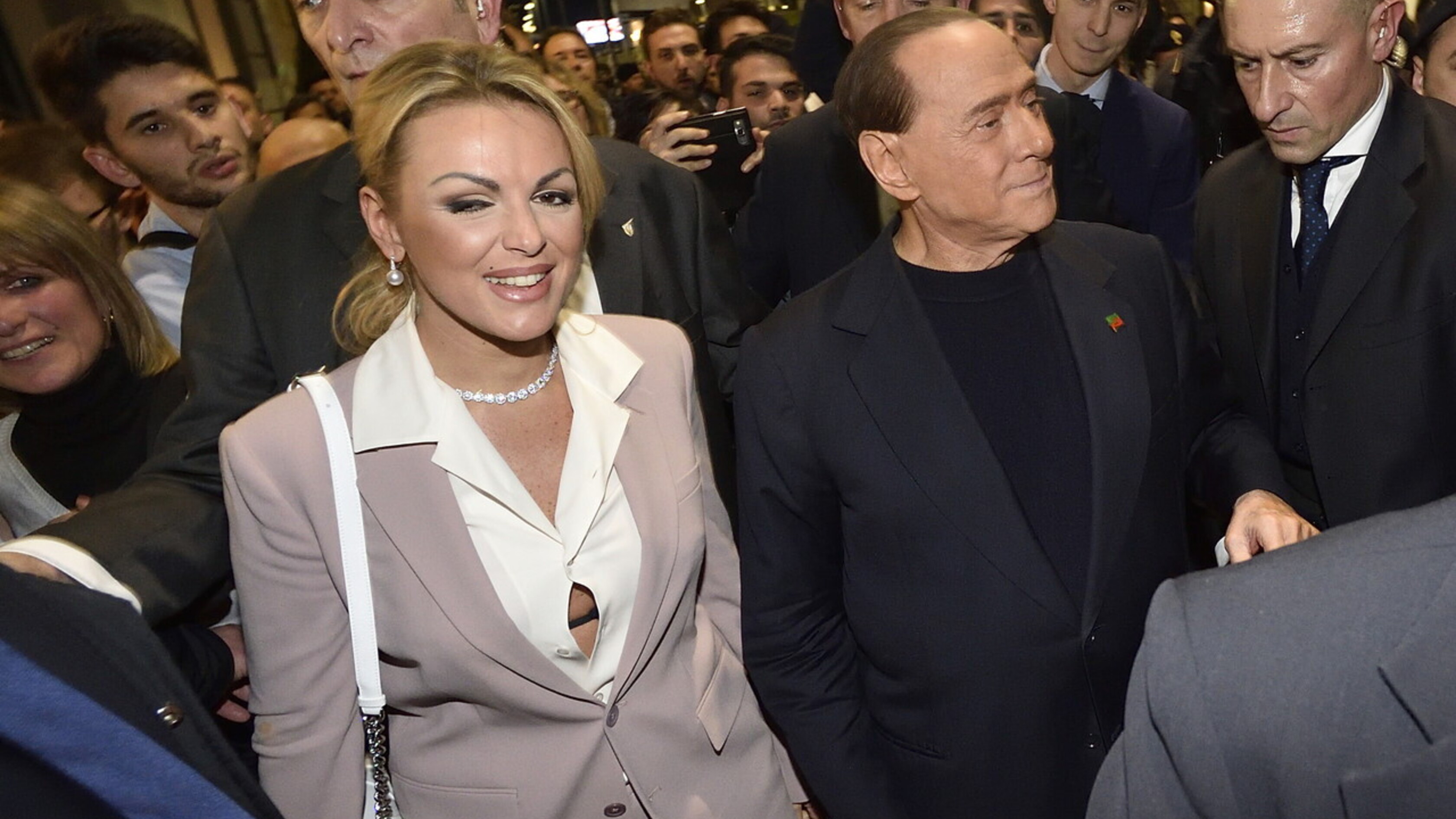 Francesca Pascale sui diritti "sono più vicina alla sinistra"