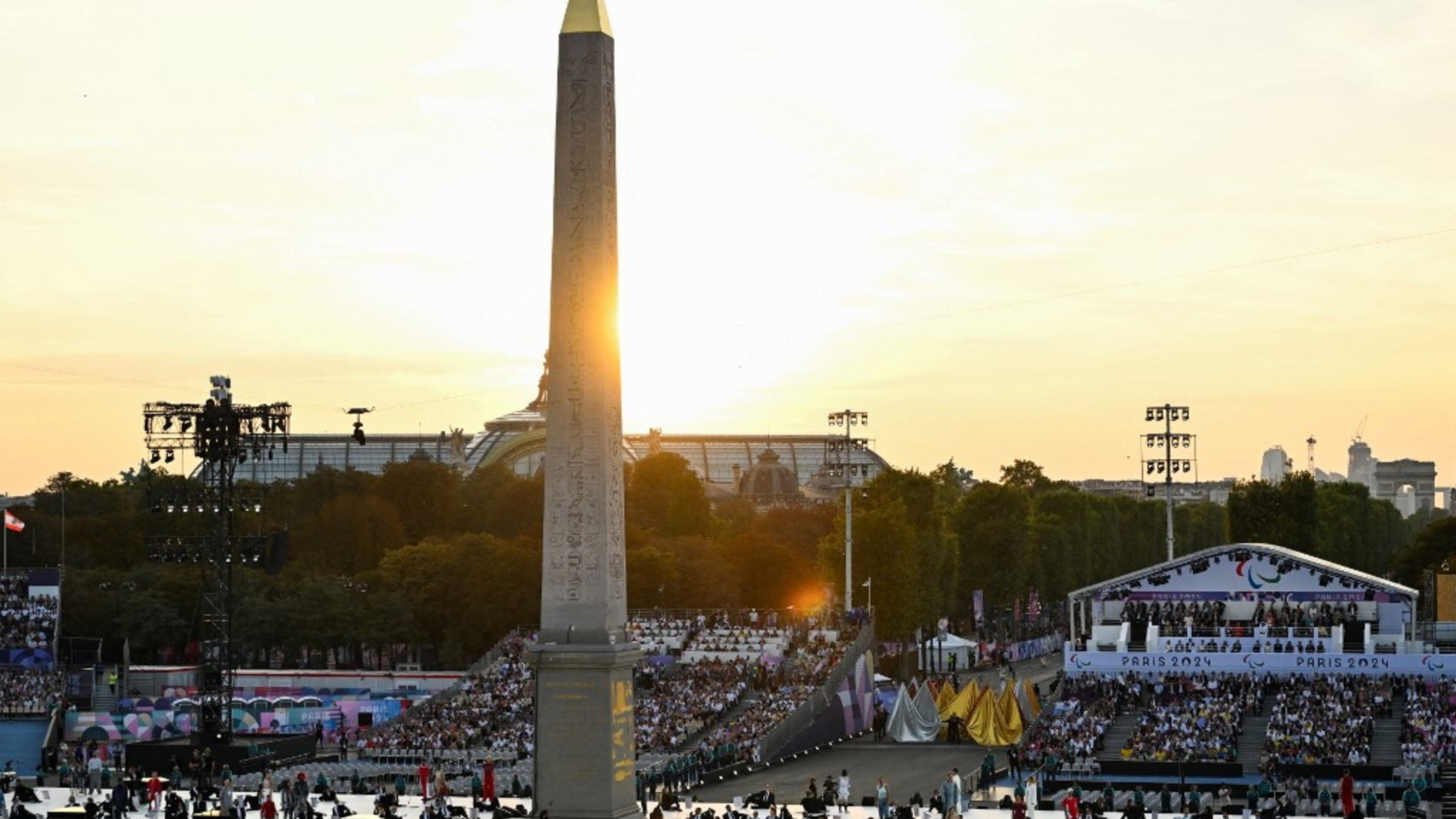 Si aprono le Paralimpiadi a Parigi, presente Mattarella 