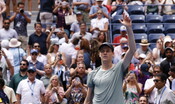 Us Open, Sinner vola al terzo turno