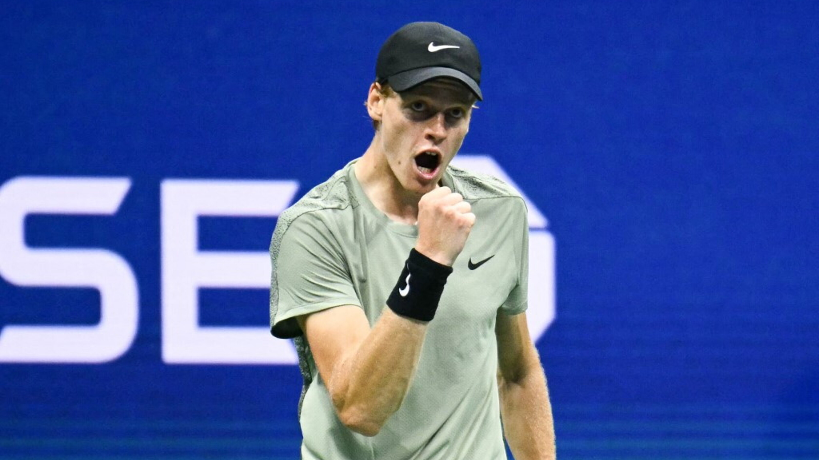 Us Open: Sinner batte Paul e vola ai quarti. Con Medved "sarà sfida fisica e mentale"