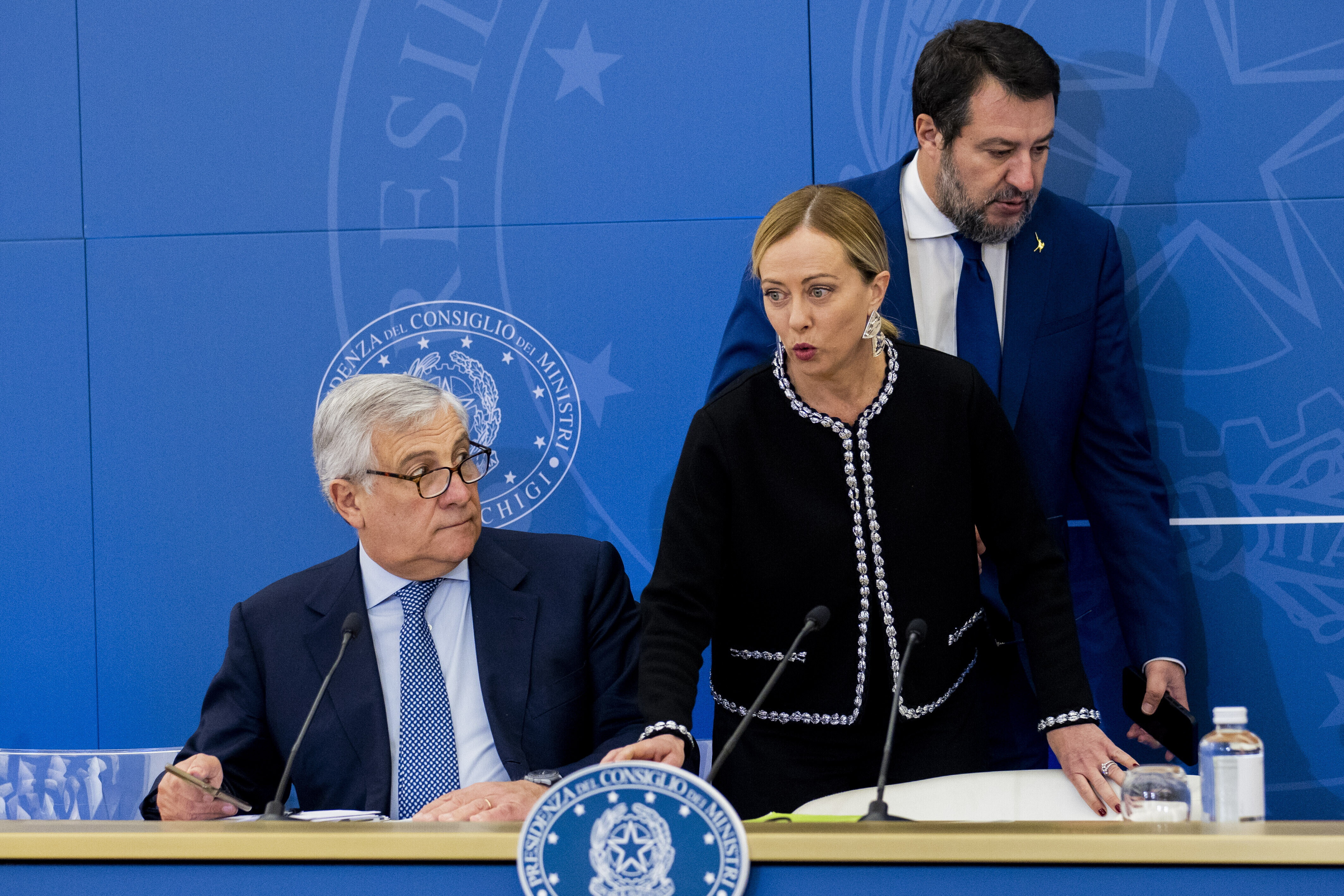 Nei sondaggi FdI resta sopra il 30%, stabile il centrodestra