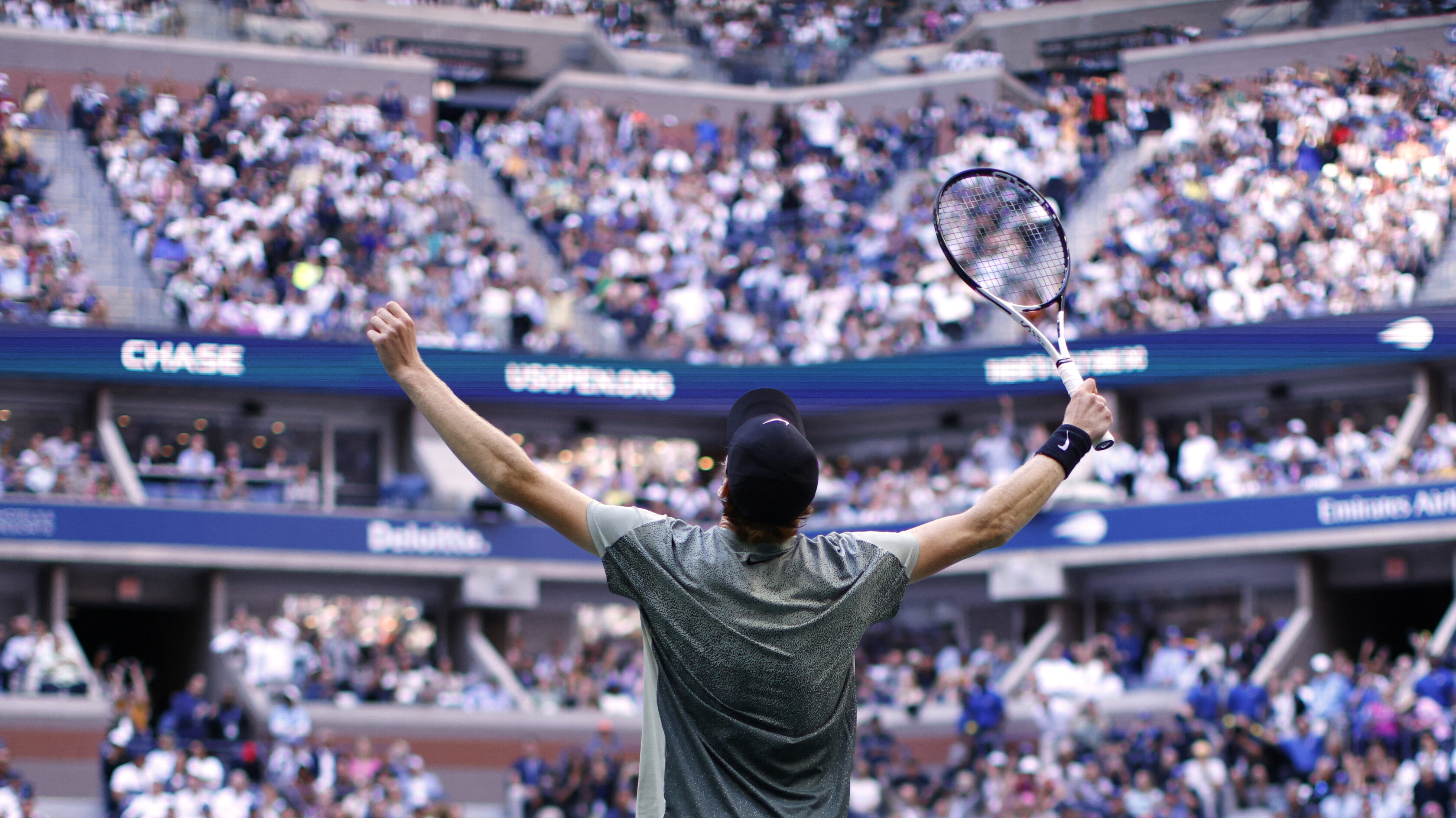 Sinner nella storia, è il primo italiano a vincere agli Us Open