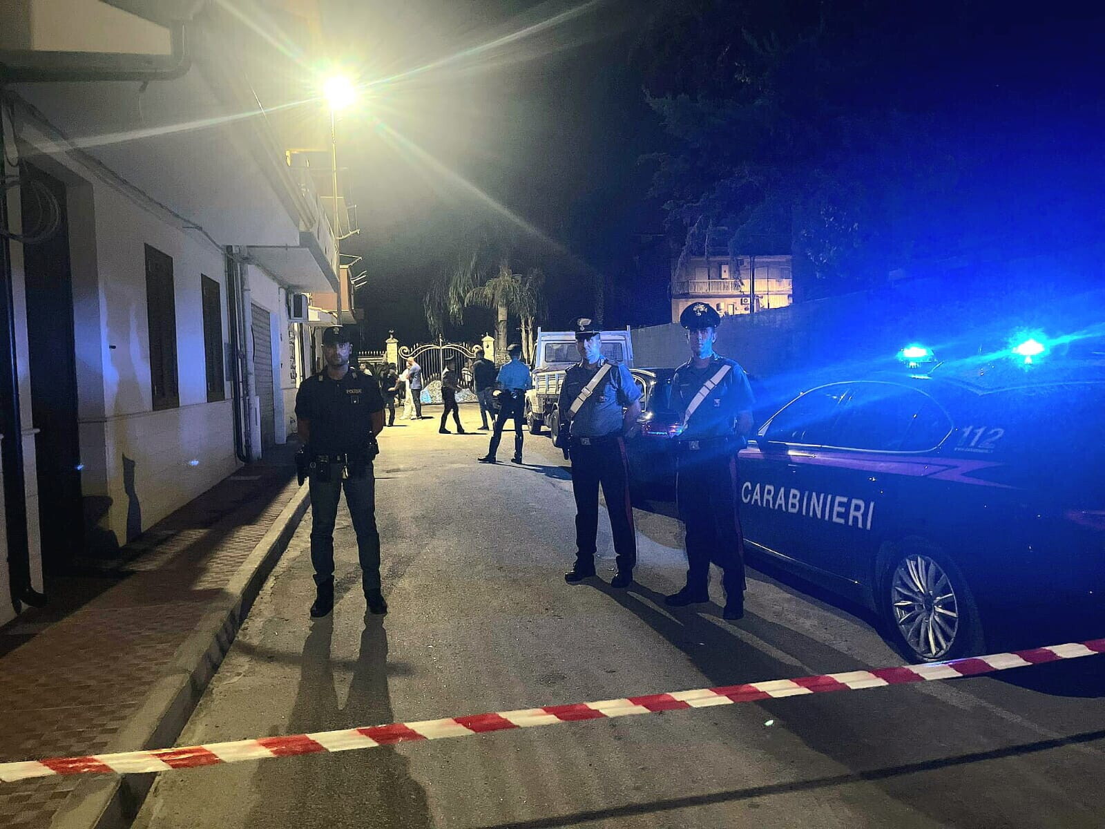 Italia tra i Paesi più sicuri d'Europa: crollano i delitti e la mafia, ma l'ombra resta sulle donne