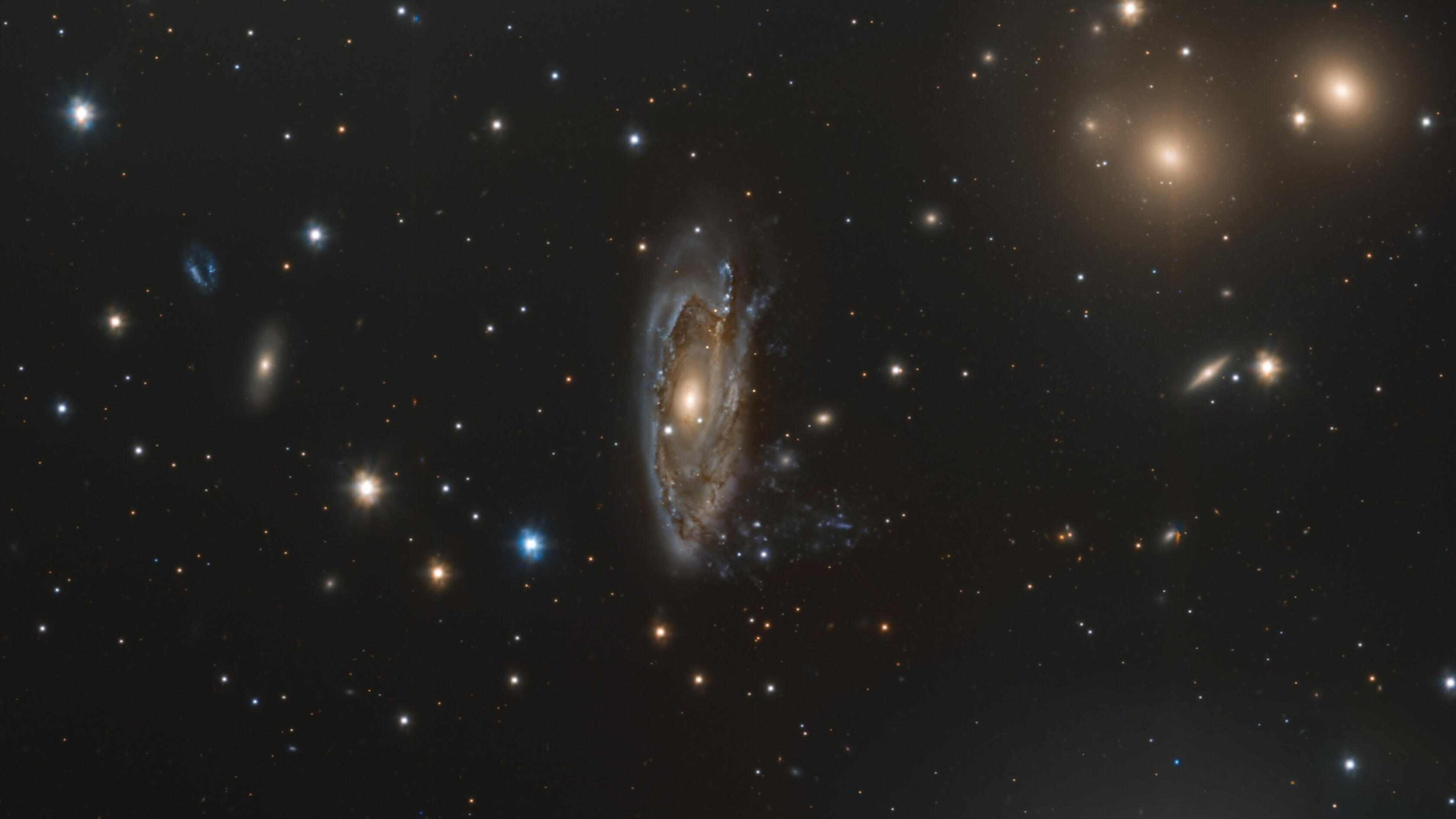 Una “rapina cosmica” nell'ammasso galattico dell'idra