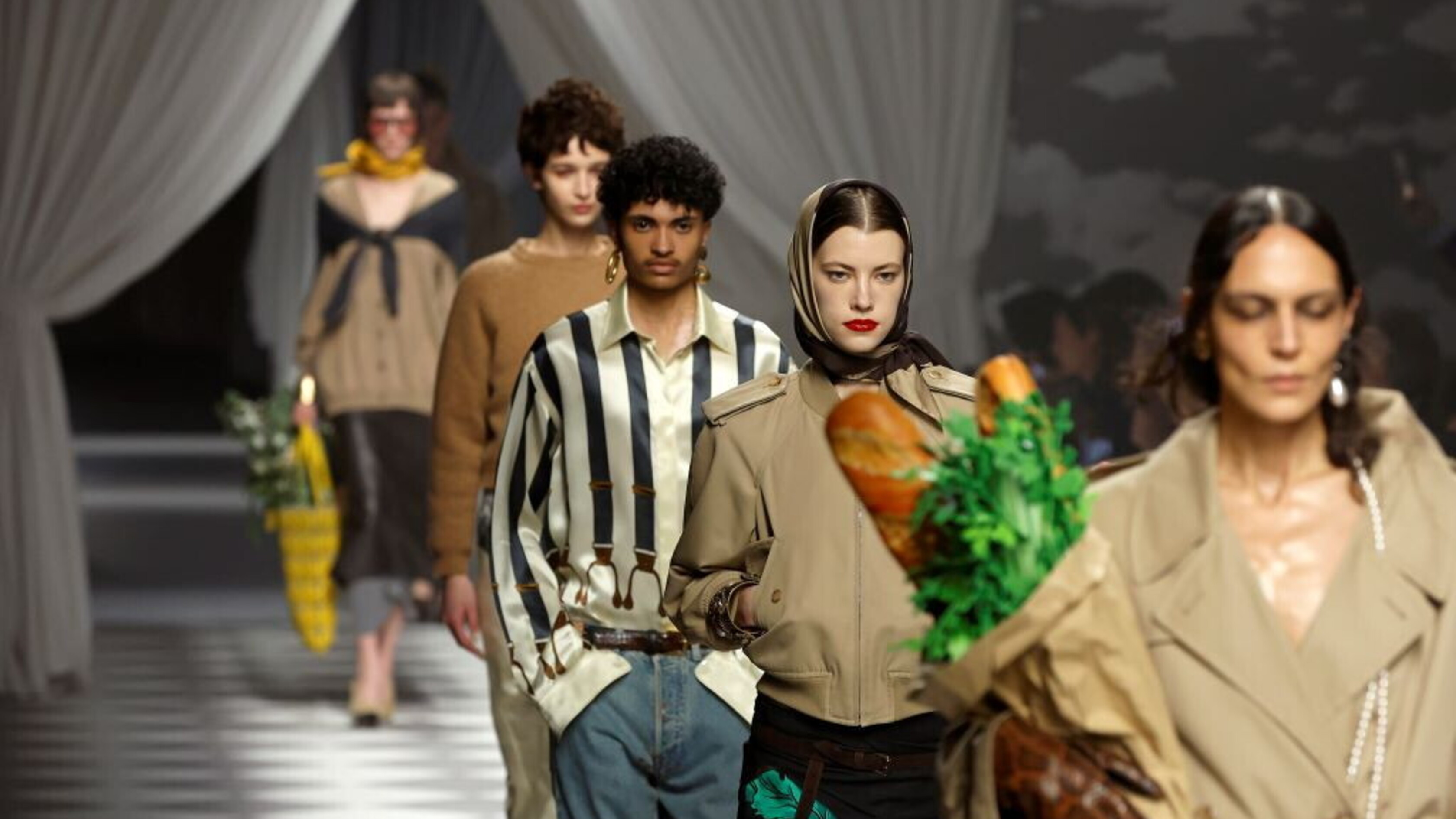 Moda: Confartigianato, in 6 mesi crolla l'export. Servono misure