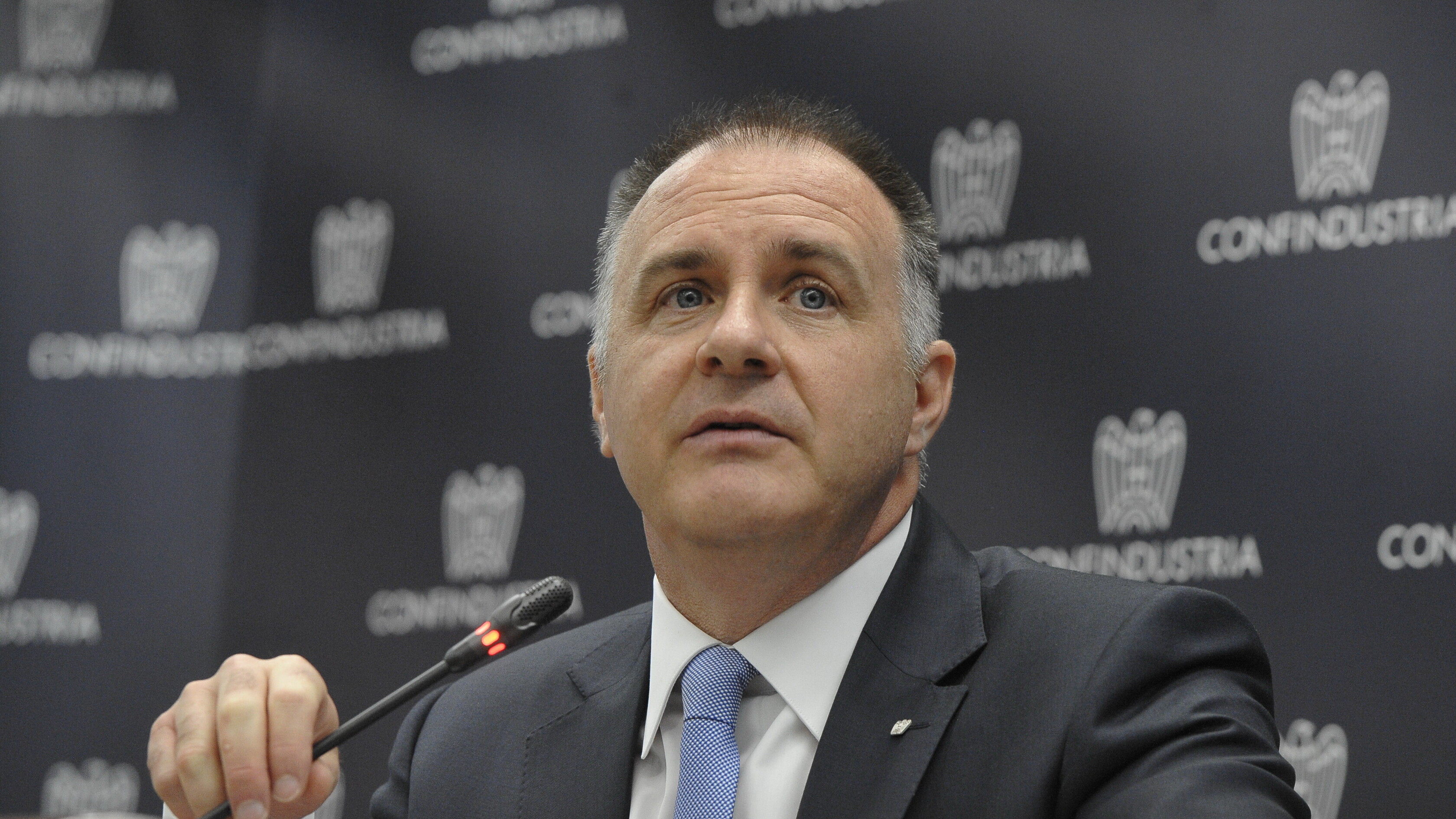 "Troppi errori nel green deal, basta morti sul lavoro". La relazione di Orsini all'assemblea di Confindustria