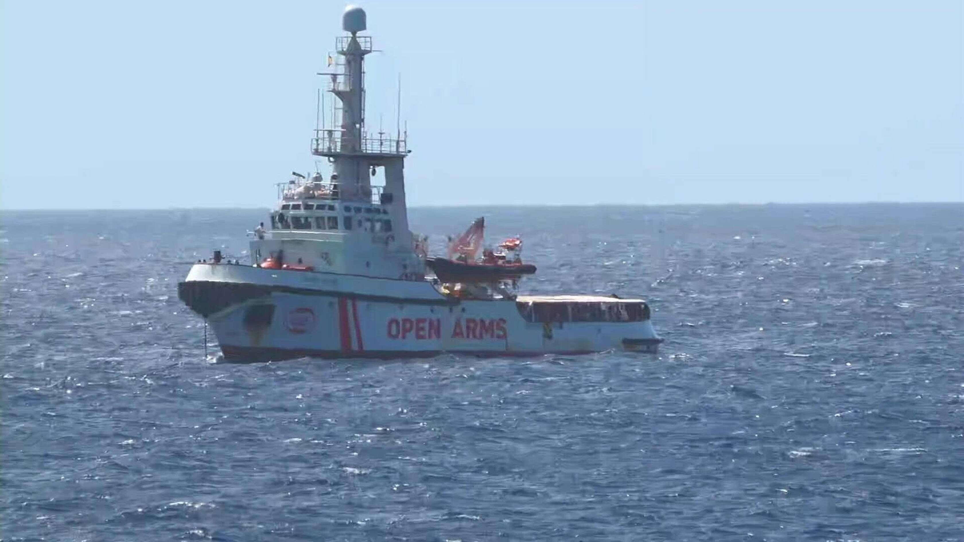 Conte su Open Arms, "fu una esibizione muscolare di Salvini. Gli dissi che stava sbagliando"