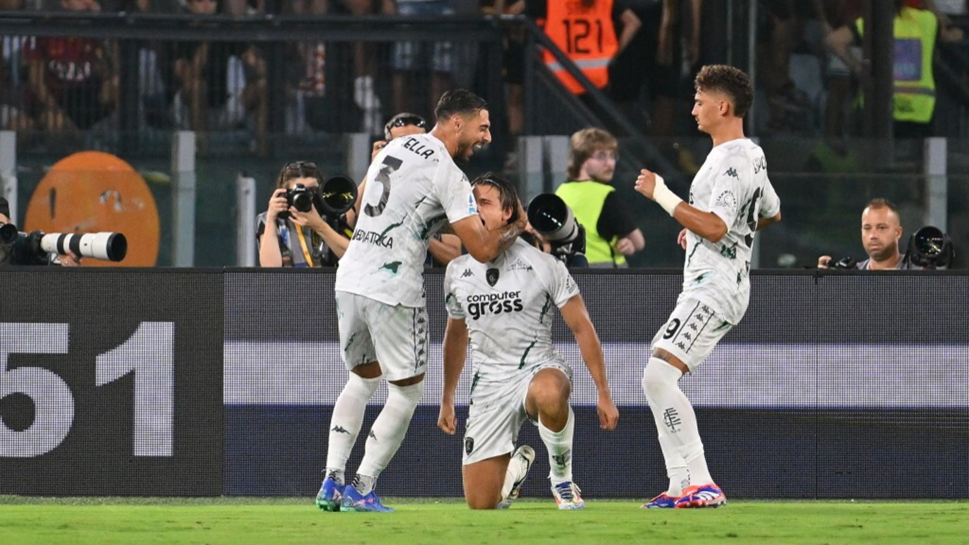 L'Empoli espugna il Cagliari 2-0, i sardi già in crisi