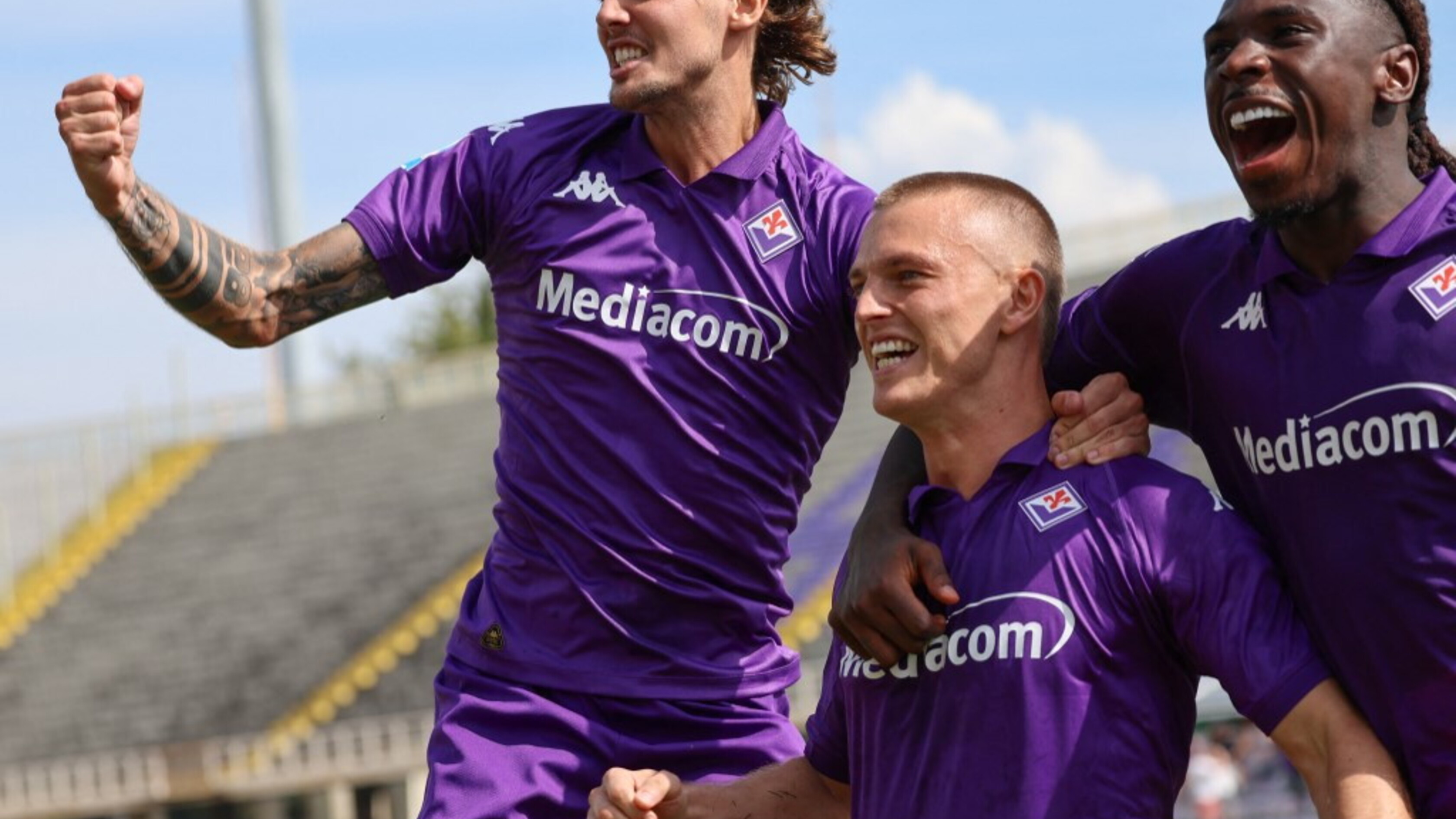 La Fiorentina rimonta e batte la Lazio 2-1