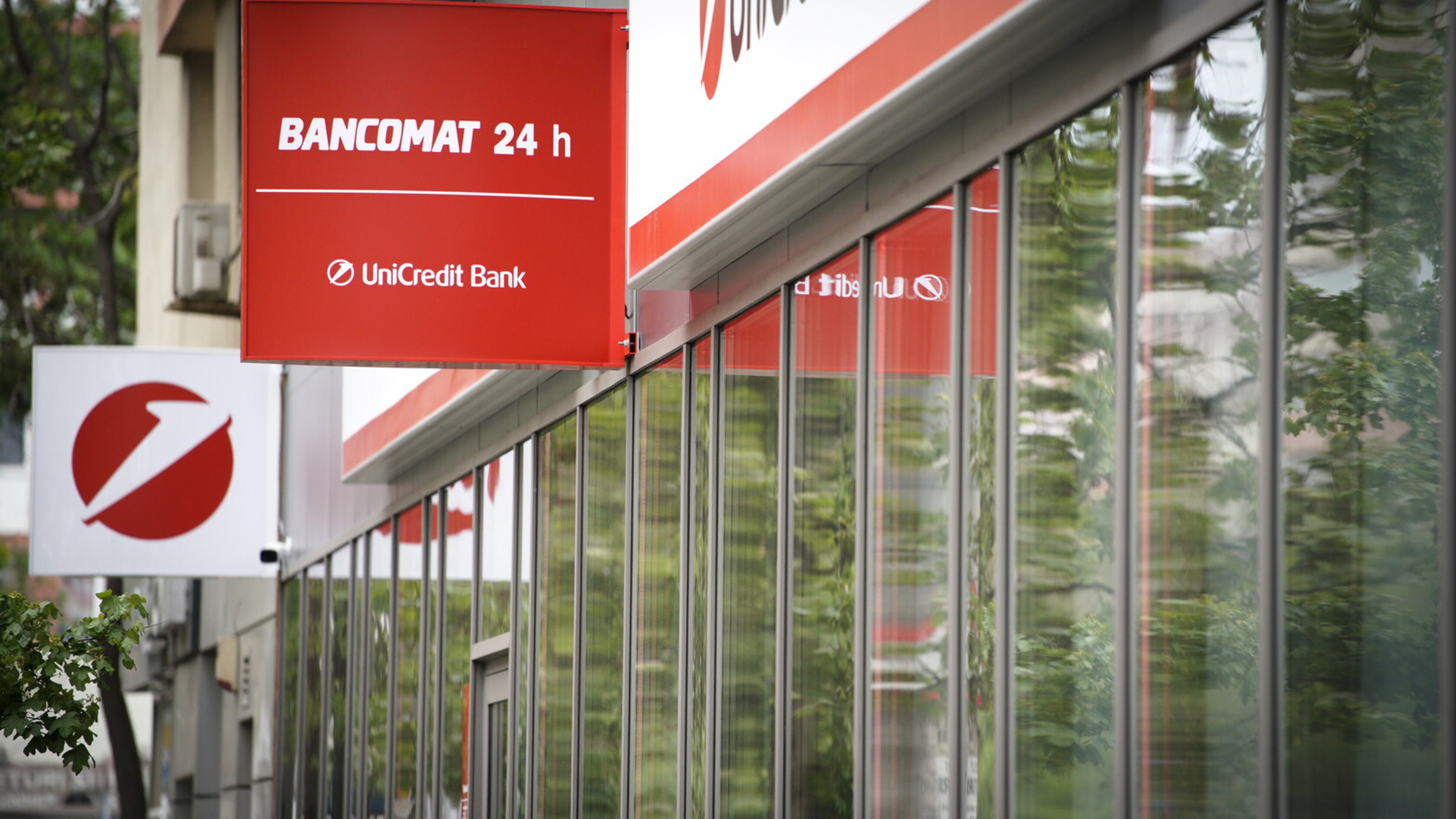Unicredit: aumenta posizione complessiva Commerzbank a 21%