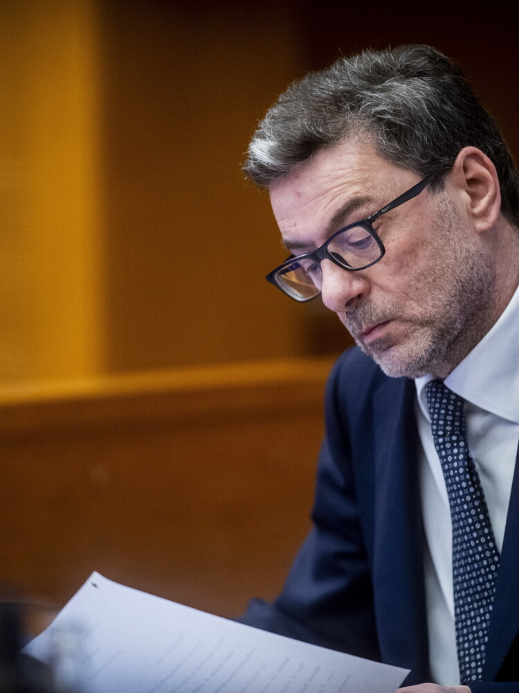 Il taglio del cuneo fiscale e le tre aliquote Irpef diventano strutturali, annuncia Giorgetti