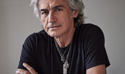 La "notte di Certe notti" e i vent'anni di Campovolo. Ligabue si racconta