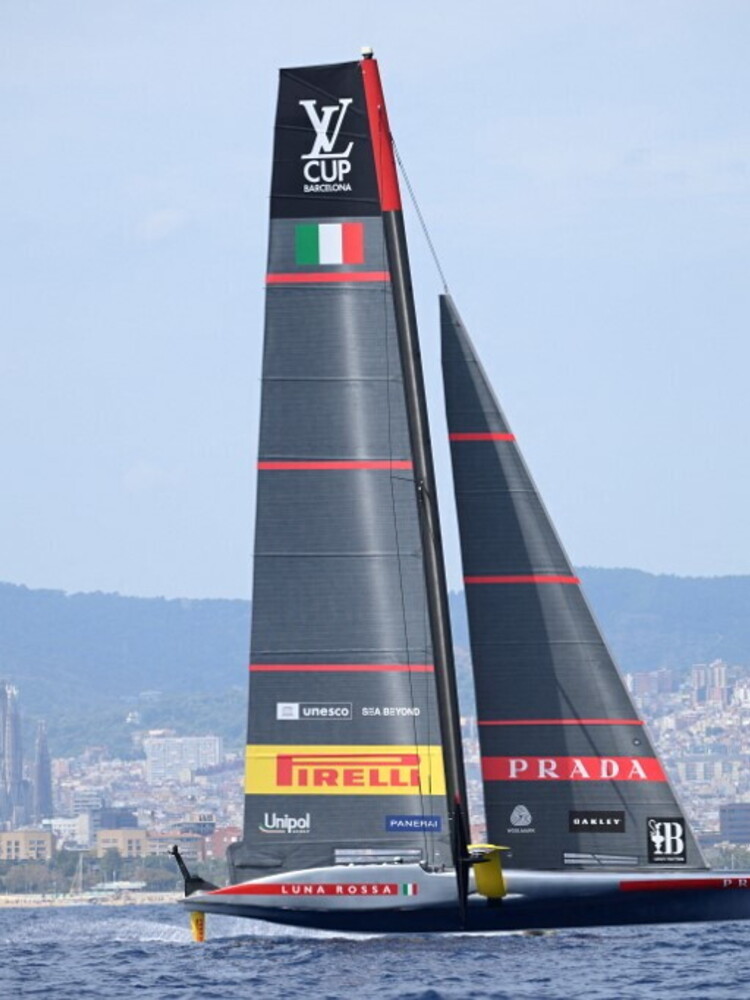 Louis Vuitton Cup, è ancora parità (4-4) tra Luna Rossa e Ineos Britannia