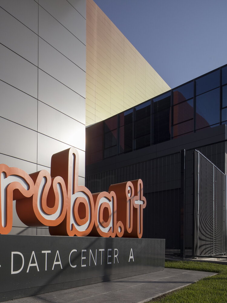 Aruba, il primo Hyper cloud data center Roma da 300 milioni
