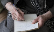 Perché si impara di più prendendo appunti a mano