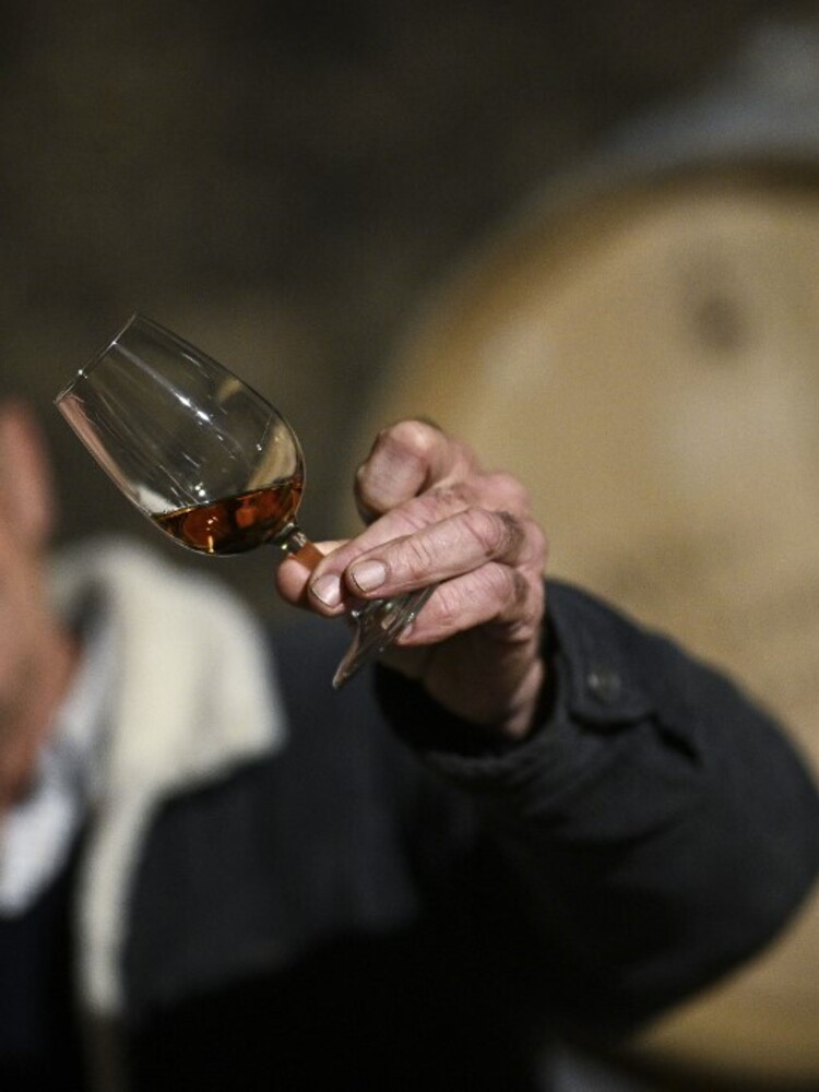 Continua la guerra dei dazi. La Cina annuncia misure antidumping sulle importazioni di brandy 