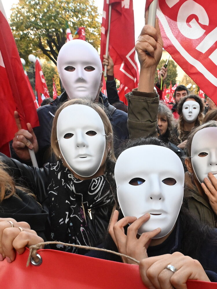 Cgil e Uil: "Sciopero generale il 29 novembre"