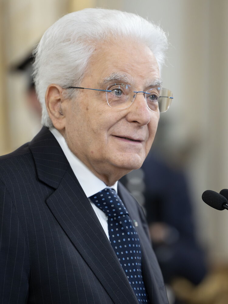 Mattarella, "l'Italia è tornata a crescere, le agenzie di rating lo notino"