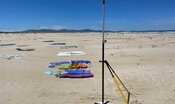 La plastica sulle spiagge visibile dallo spazio