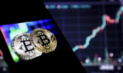Bitcoin al massimo storico, punta tutto sulla vittoria di Trump