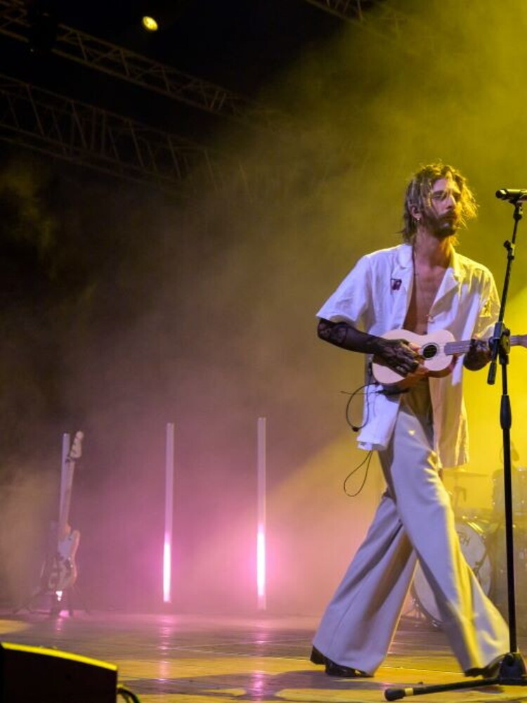 Ep per I Santi Francesi, esce 'Potrebbe non avere peso'