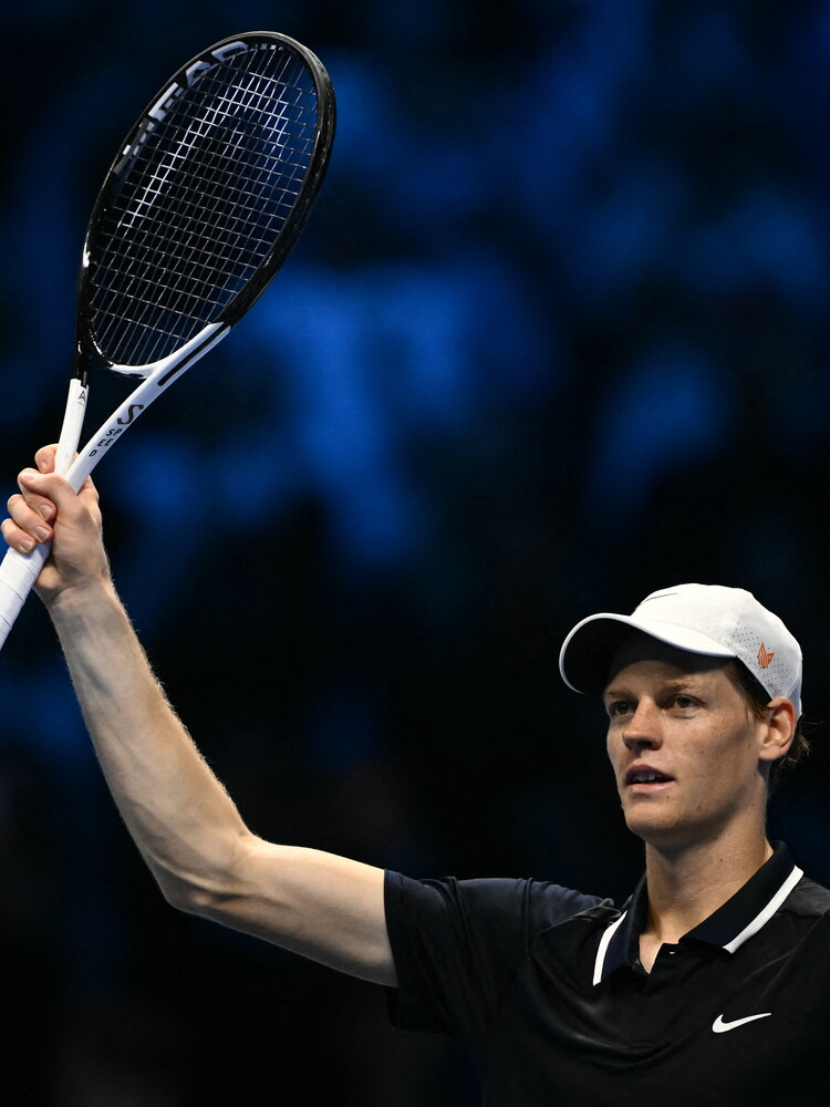 Buona la prima per Sinner a Torino, battuto De Minaur