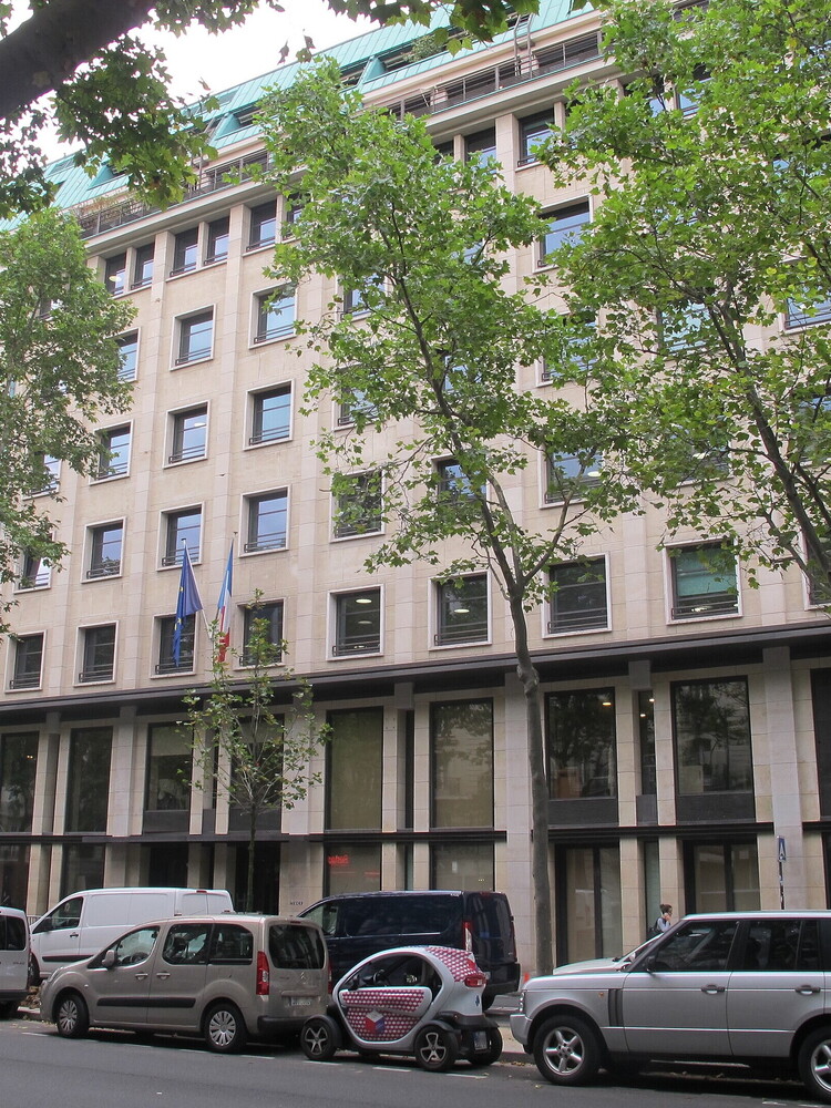 Al via a Parigi il business forum con i leader di Italia, Francia e Germania