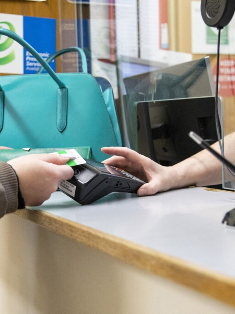 Pos in tilt in tutta Italia. Colpa dei lavori alla rete gas in Svizzera