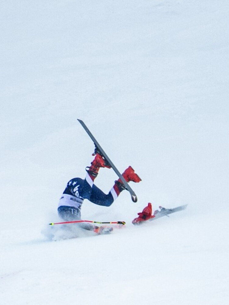 Ancora un incidente negli Sci. Shiffrin si infortuna un ginocchio