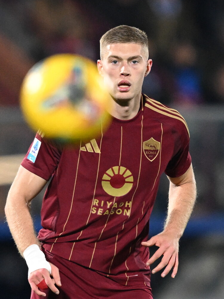La Roma si salva al 98', 2-2 con il Bologna 