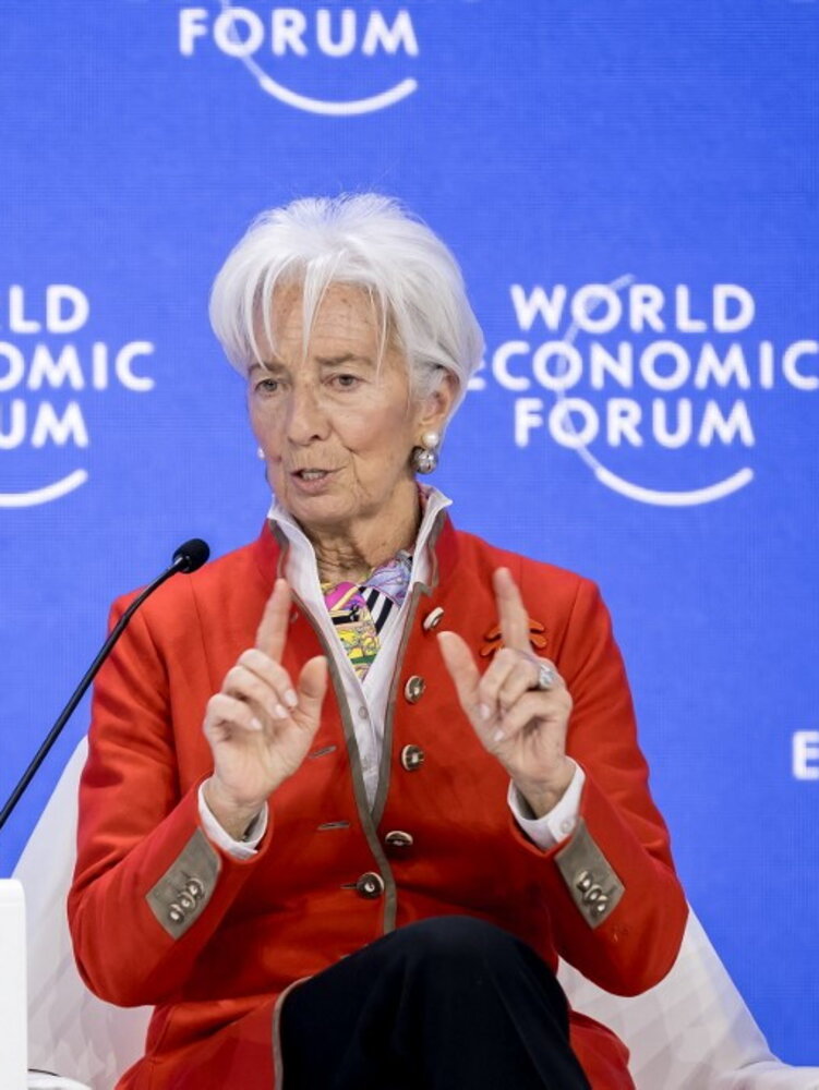 Si chiude il forum di Davos. Lagarde ai leader europei "Agire insieme"
