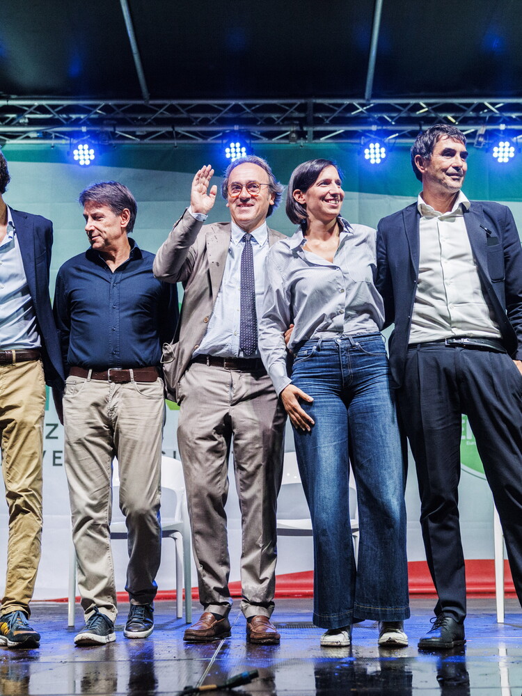 Uniti ma diversi, leader del centrosinistra cercano la formula anti-veti