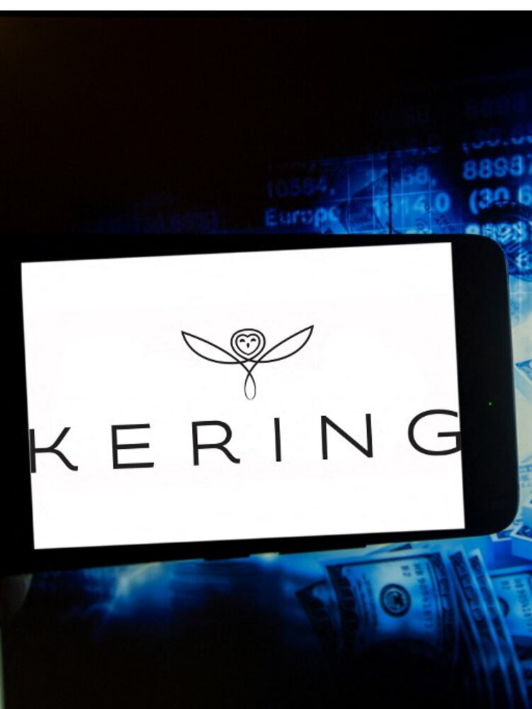 Crolla l'utile di Kering, a pesare soprattutto Gucci