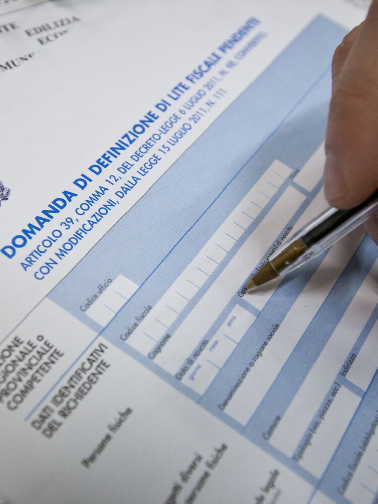 Cosa prevede il Milleproroghe, dalla rottamazione alle multe no vax